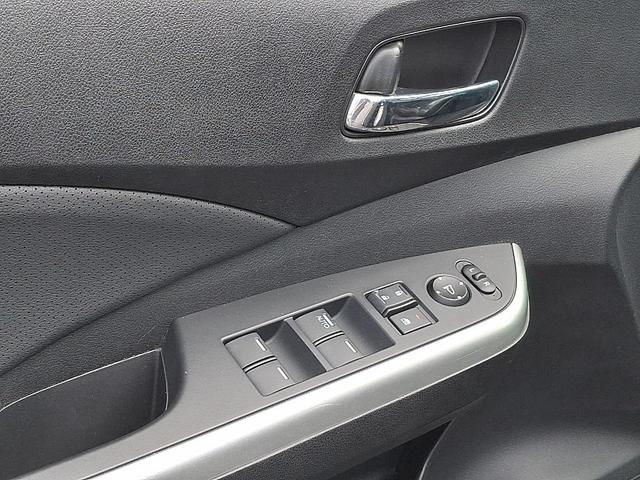Photo of 2016 Urban Titanium Metallic Honda CR-V