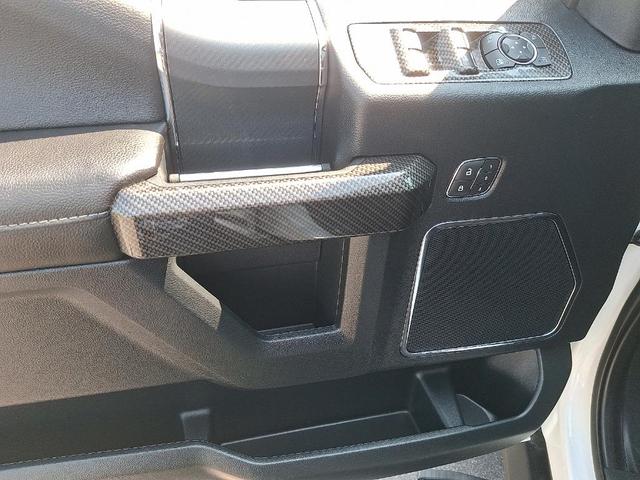 Photo of 2019 Oxford White Ford F-150