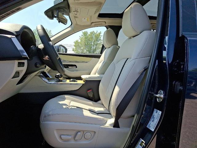 Photo of 2025 Deep Crystal Blue Mica Mazda CX-90