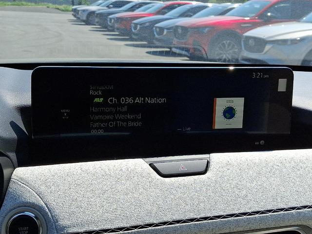 Photo of 2025 Deep Crystal Blue Mica Mazda CX-90