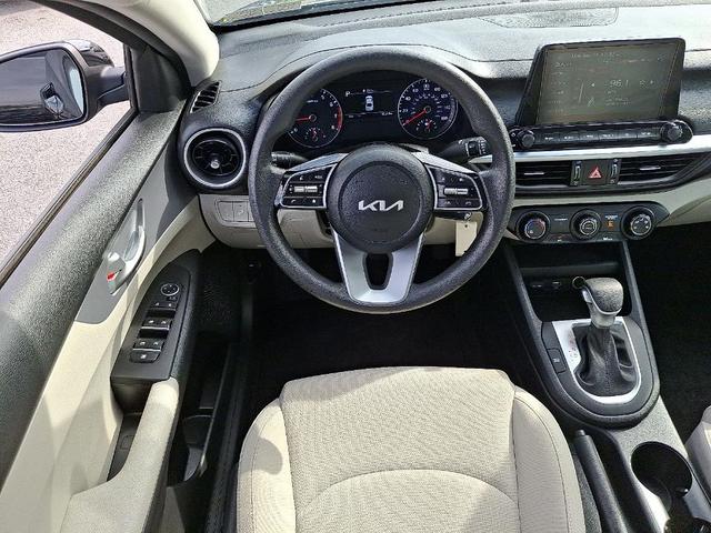 Photo of 2023 Aurora Black Kia Forte