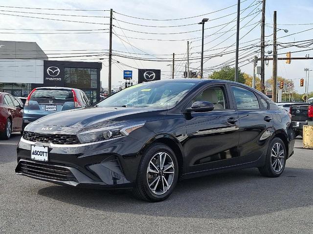 Photo of 2023 Aurora Black Kia Forte