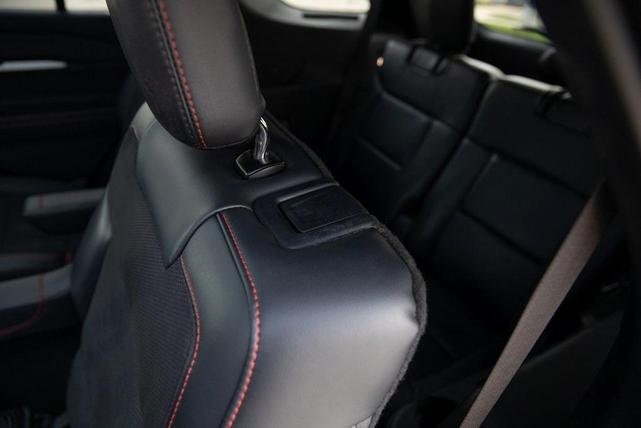 Photo of 2025 Vapor Blue Metallic Ford Explorer
