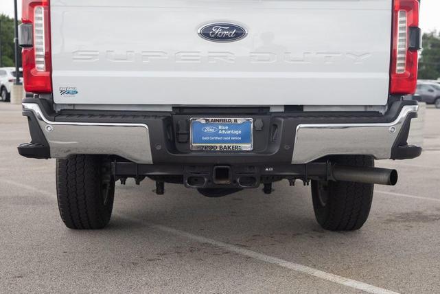 Photo of 2023 Oxford White Ford F-250