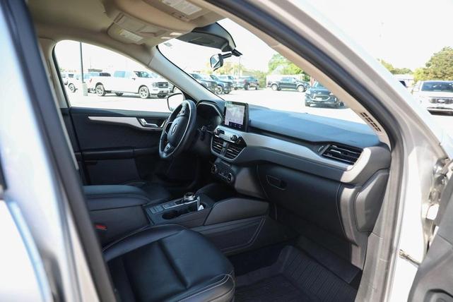 Photo of 2020 Ingot Silver Metallic Ford Escape