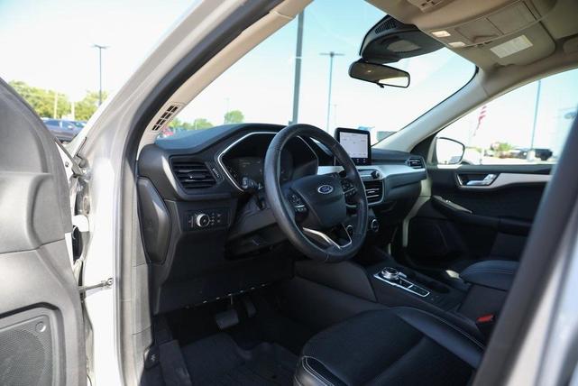 Photo of 2020 Ingot Silver Metallic Ford Escape