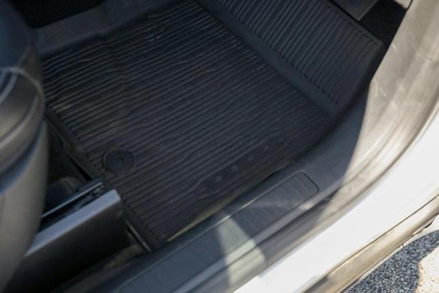 Photo of 2020 Ingot Silver Metallic Ford Escape
