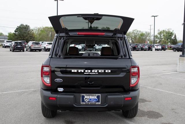 Photo of 2025 Shadow Black Ford Bronco Sport