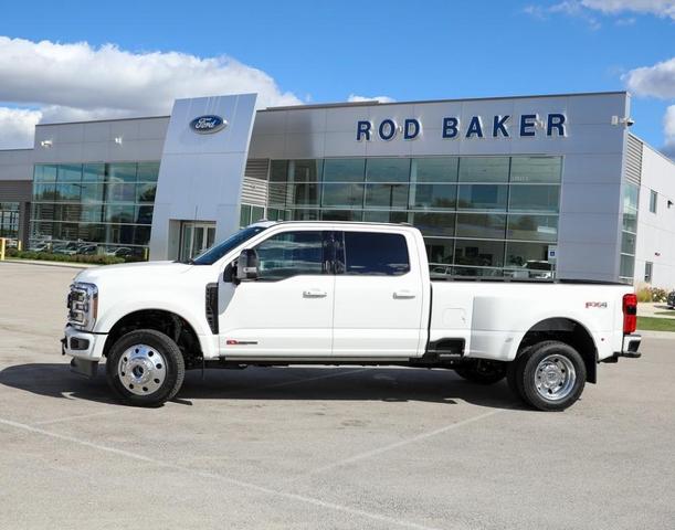 Photo of 2026 White Metallic Ford F-450