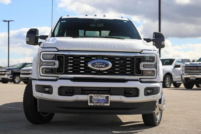 Photo of 2026 White Metallic Ford F-450