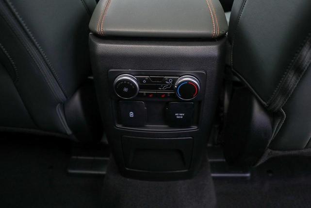 Photo of 2024 Carbonized Gray Metallic Ford Explorer