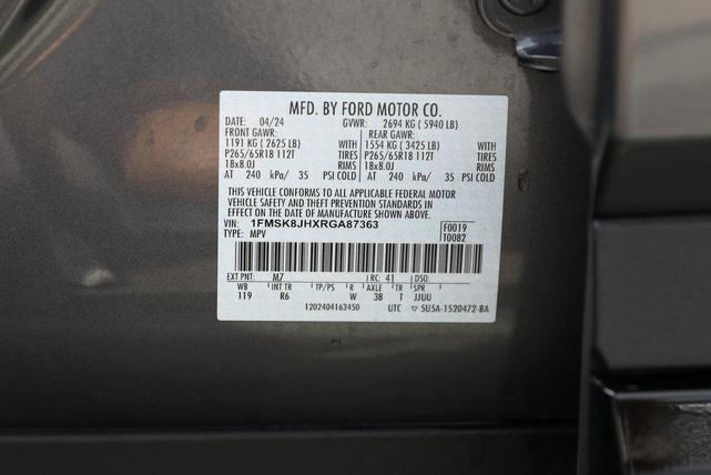 Photo of 2024 Carbonized Gray Metallic Ford Explorer