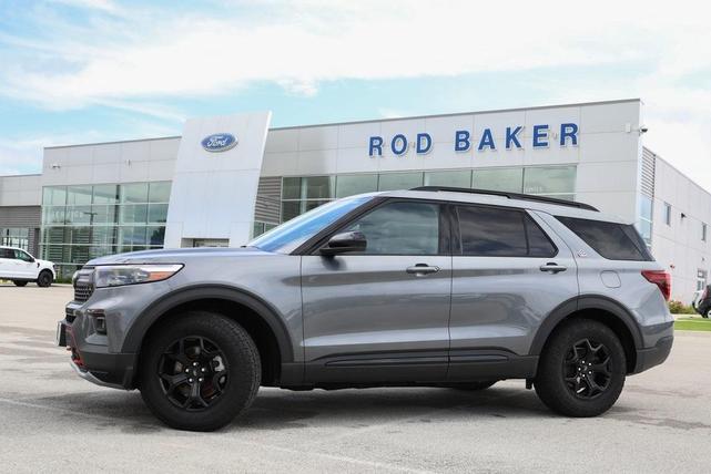 Photo of 2024 Carbonized Gray Metallic Ford Explorer