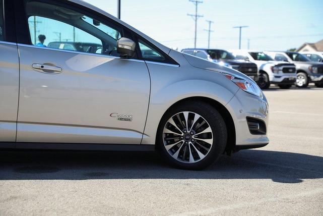 Photo of 2017 White Gold Metallic Ford C-Max Energi