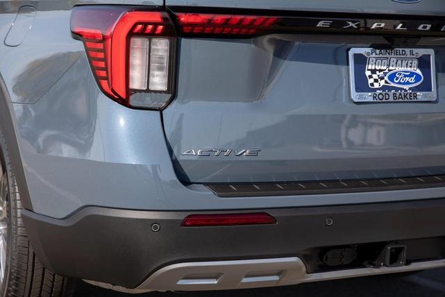 Photo of 2025 Vapor Blue Ford Explorer