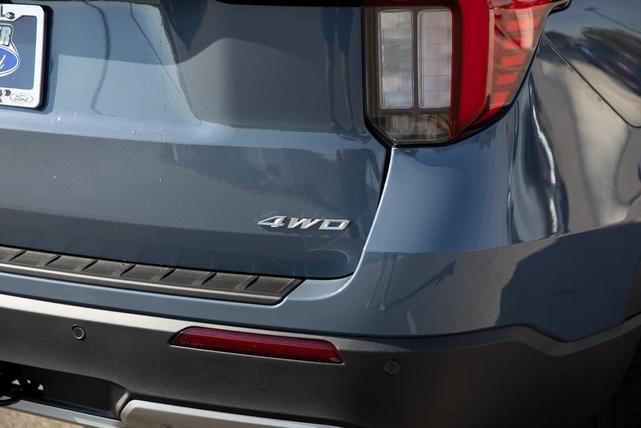 Photo of 2025 Vapor Blue Ford Explorer