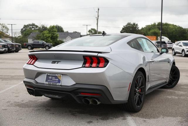 Photo of 2025 Iconic Silver Metallic Ford Mustang