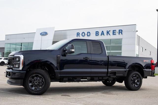 Photo of 2025 Blue Ford F-250