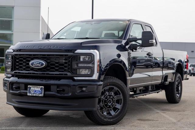 Photo of 2025 Blue Ford F-250
