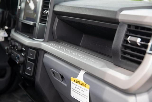 Photo of 2025 Blue Ford F-250