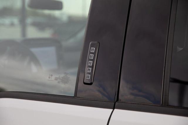 Photo of 2024 Avalanche Ford F-150