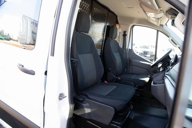 Photo of 2023 Oxford White Ford Transit-250