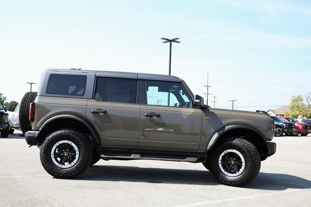 Photo of 2025 Gray Ford Bronco