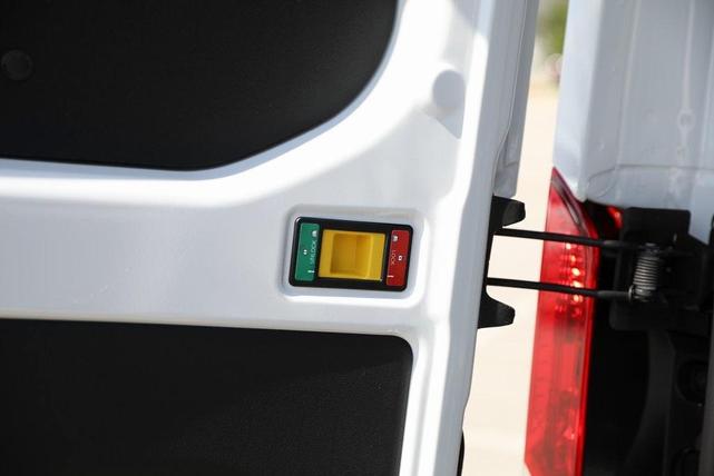 Photo of 2025 Oxford White Ford Transit-250