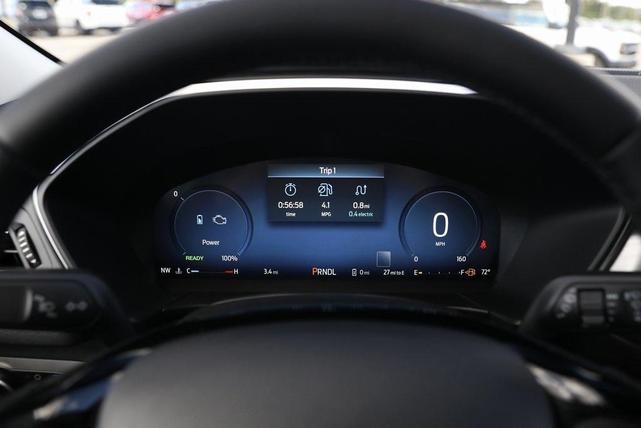 Photo of 2025 White Ford Escape