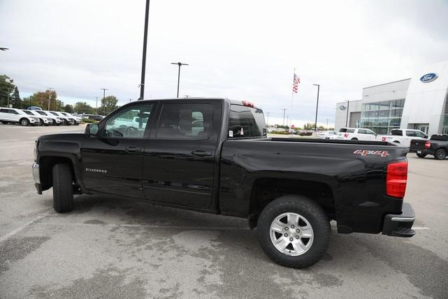 Photo of 2017 Black Chevrolet Silverado 1500