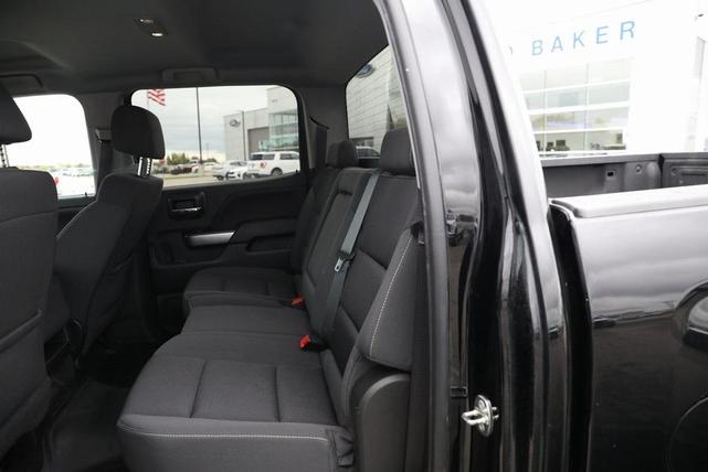 Photo of 2017 Black Chevrolet Silverado 1500