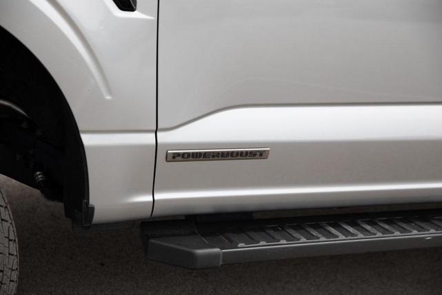 Photo of 2023 Iconic Silver Metallic Ford F-150