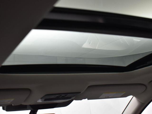 Photo of 2025 2t Gun Blk Roof Nissan Pathfinder