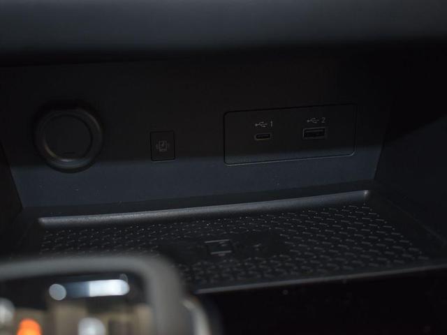 Photo of 2025 2t Gun Blk Roof Nissan Pathfinder