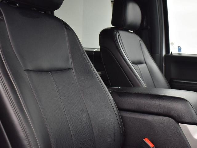 Photo of 2019 Oxford White Ford F-150