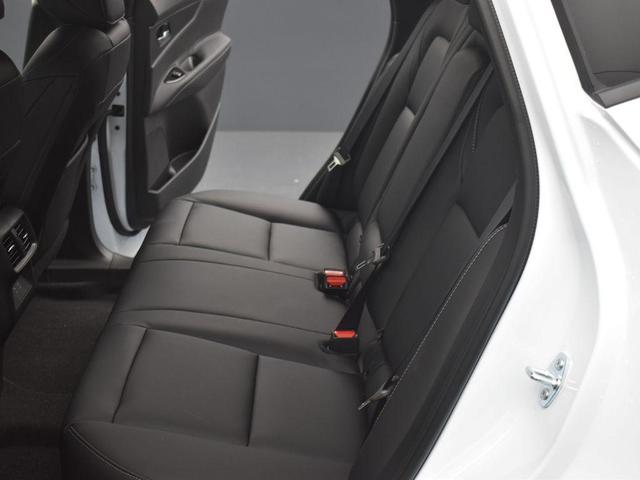 Photo of 2025 Everest White P Nissan Murano