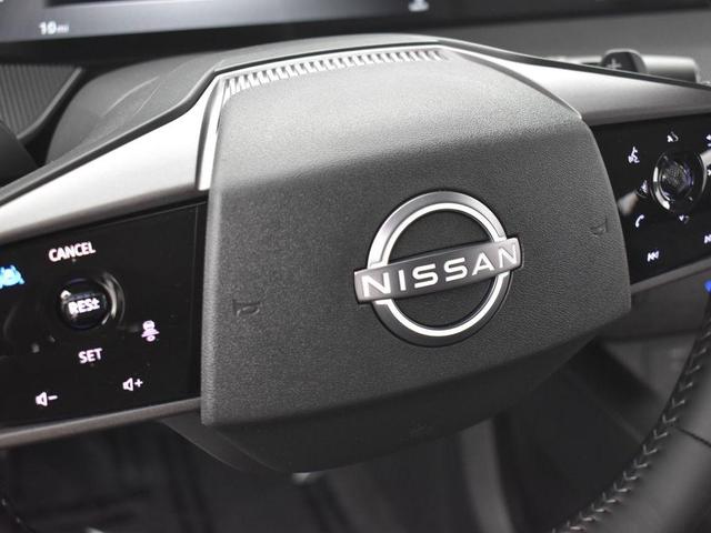 Photo of 2025 Everest White P Nissan Murano