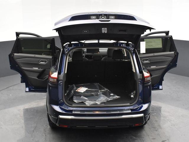 Photo of 2025 Deep Ocean Blue Nissan Rogue