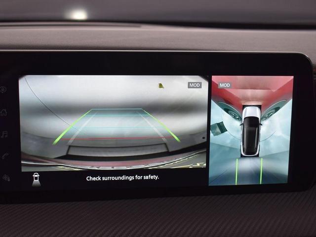 Photo of 2025 2t Red Blk Roof Nissan Kicks