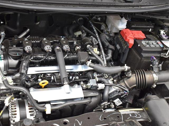Photo of 2025 Gun Metallic Nissan Versa