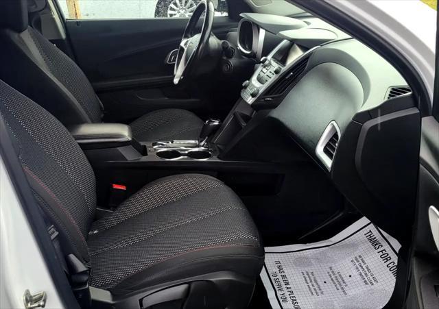 Photo of 2017 WHITE Chevrolet Equinox