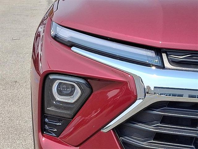 Photo of 2024 Crimson Metallic Chevrolet Trailblazer