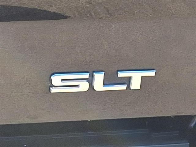 Photo of 2015 Iridium Metallic GMC Sierra 2500