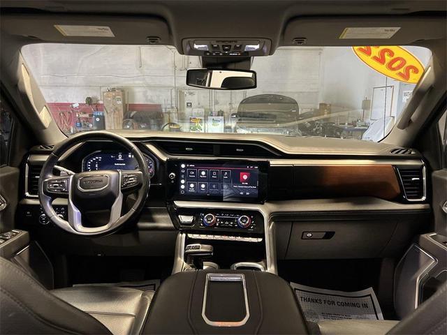 Photo of 2022 Black GMC Sierra 1500