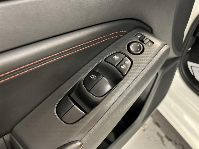 Photo of 2021 White Nissan Altima