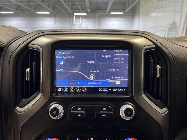Photo of 2021 White GMC Sierra 1500
