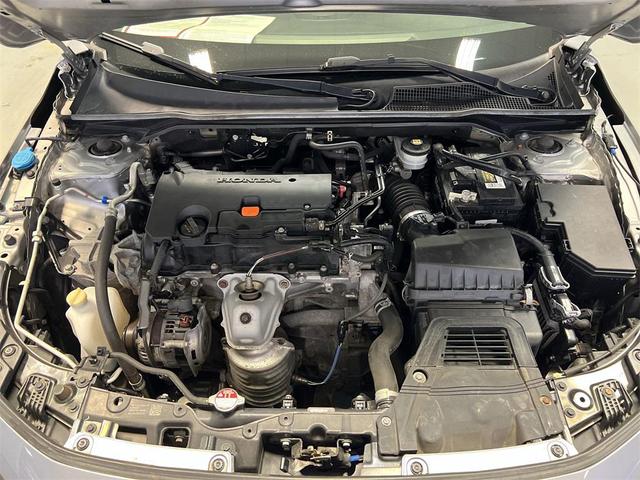 Photo of 2022 Silver Honda Civic