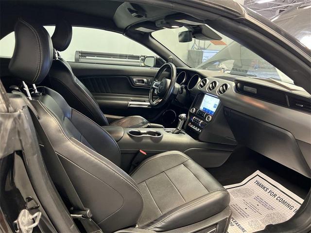 Photo of 2023 Black Ford Mustang