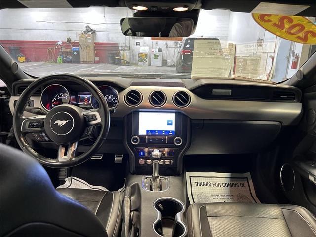 Photo of 2023 Black Ford Mustang