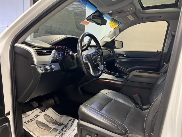 Photo of 2020 White GMC Yukon